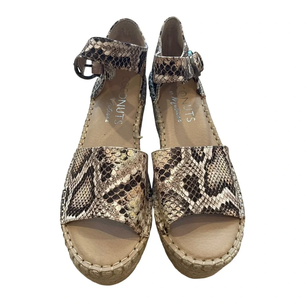Coconuts by Matisse Flirty Snakeskin Espadrille Wedge Sandals Brown Tan Sz 8.5M
